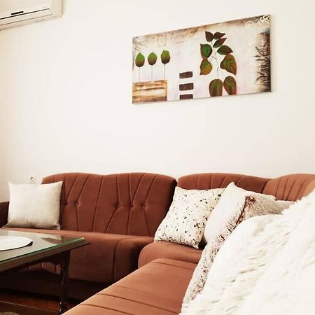Lamiya'S 2 Bedroom Apartment 莫斯塔尔 外观 照片
